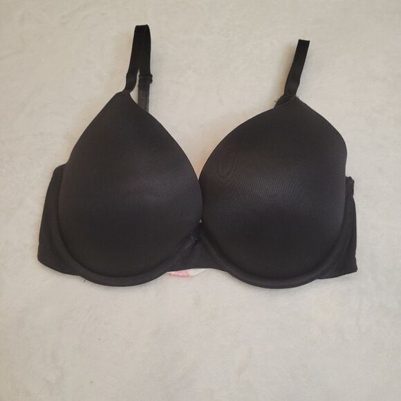 Victoria's Secret wear everywhere pushup bra 32DD - Picture 1 of 5